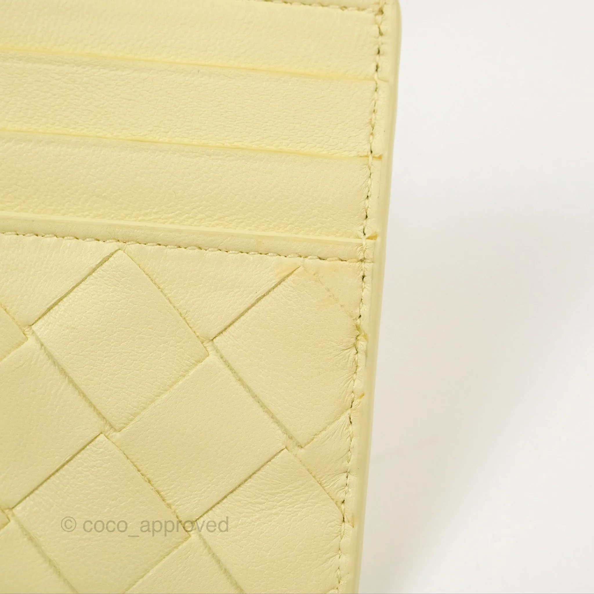 Bottega Veneta Intrecciato Flat Card Holder Ice cream