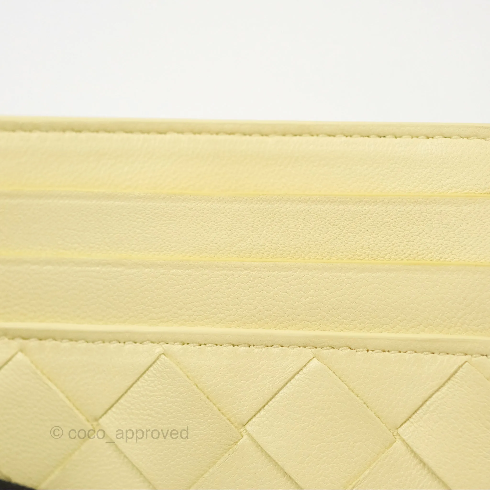 Bottega Veneta Intrecciato Flat Card Holder Ice cream