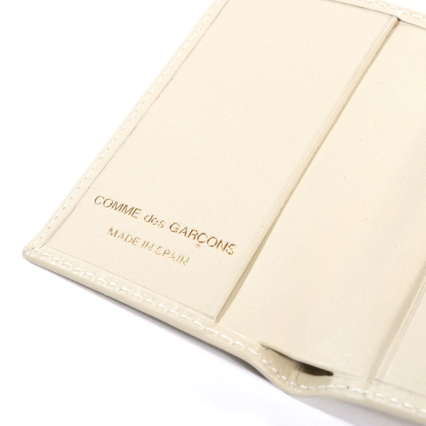 COMME DES GARCONS SA6400 WALLET OFF WHITE