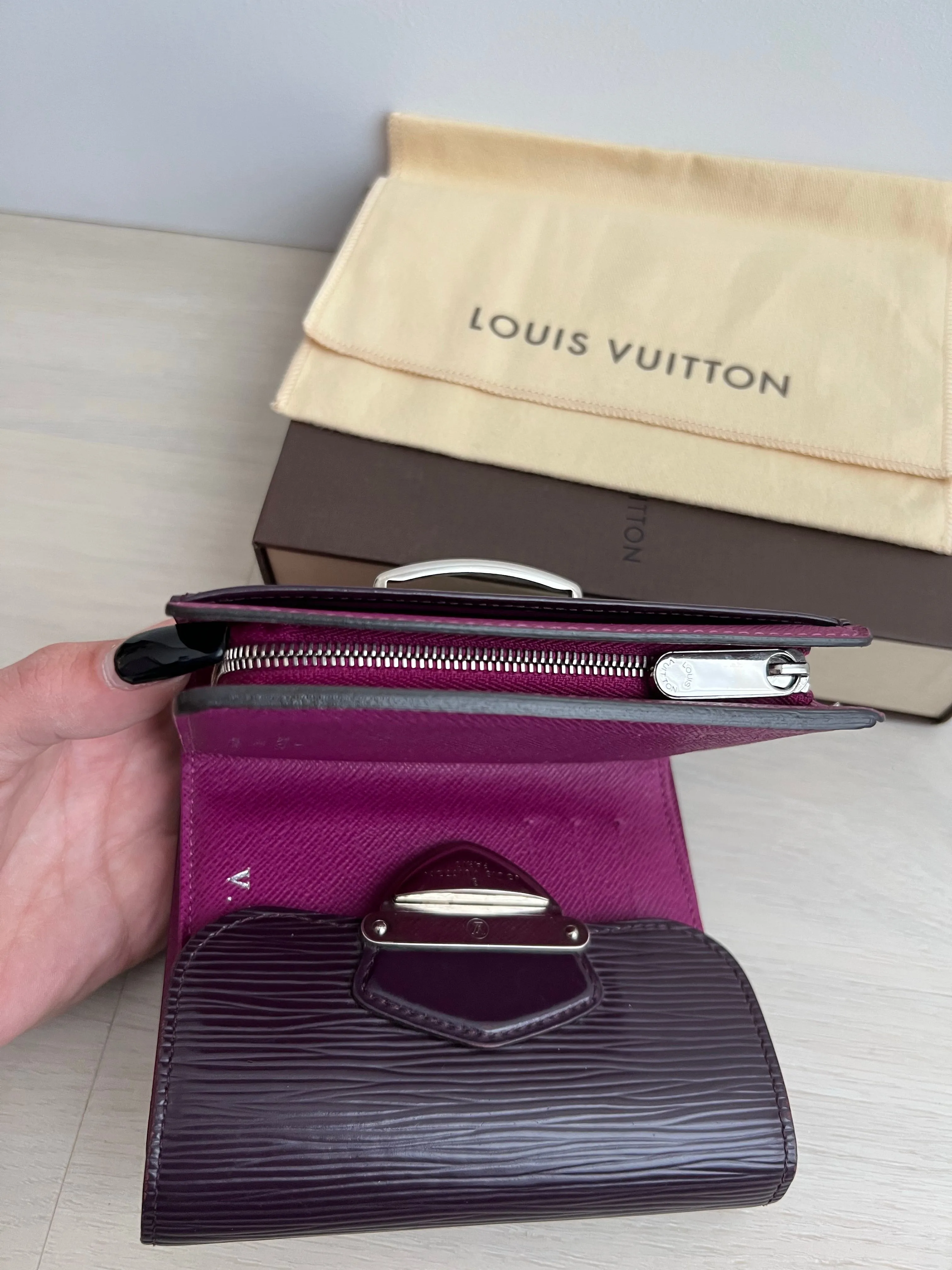 Louis Vuitton Epi Wallet