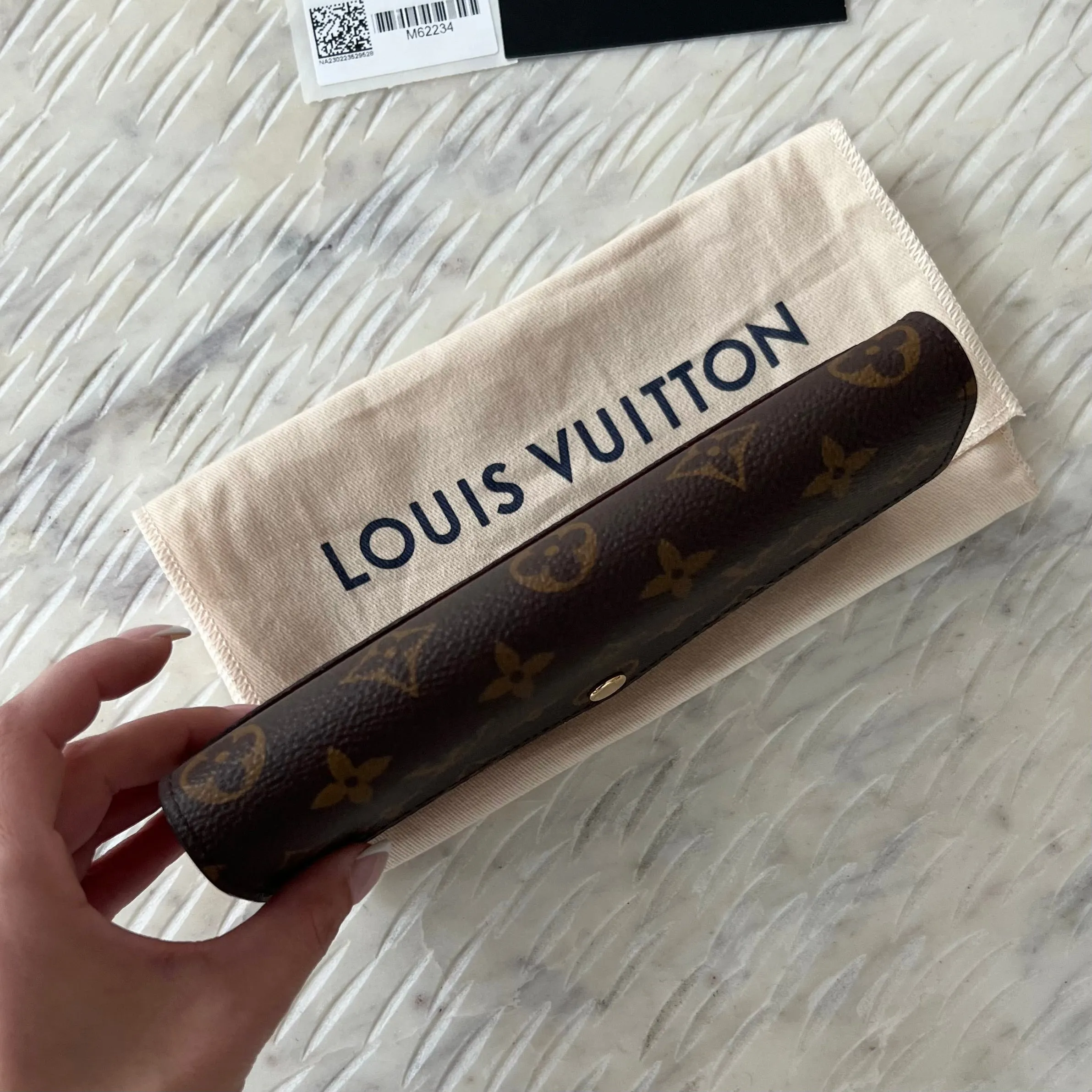 Louis Vuitton Sarah Wallet