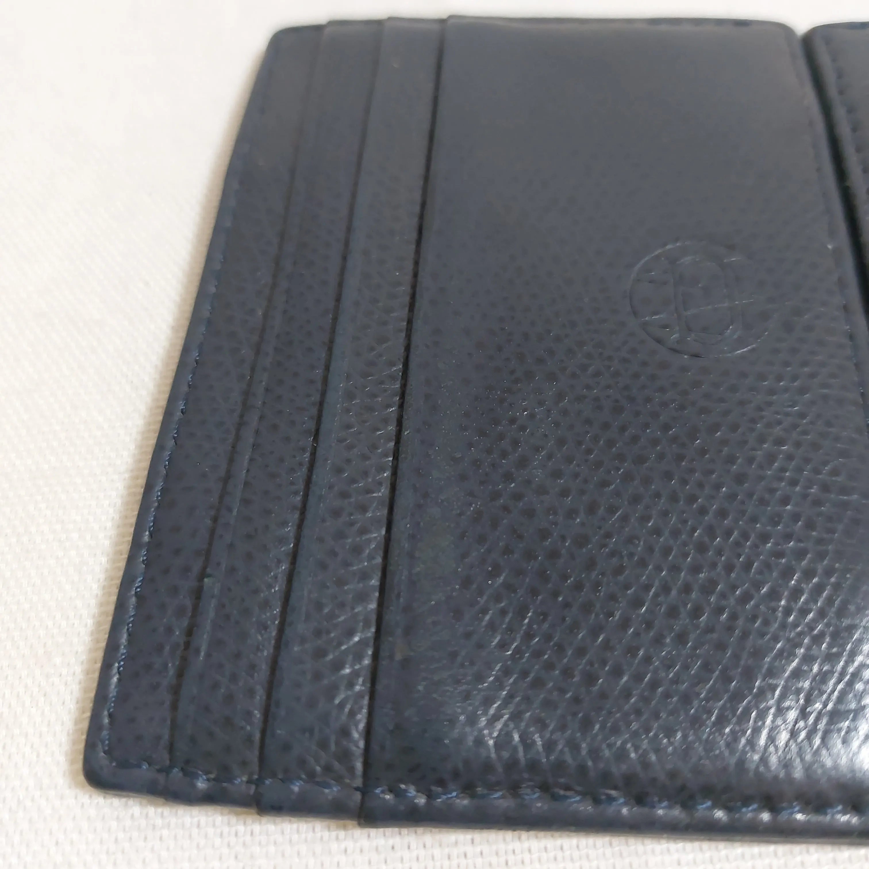 Massimo Dutti Black Leather Men's Wallet | Pre Loved |