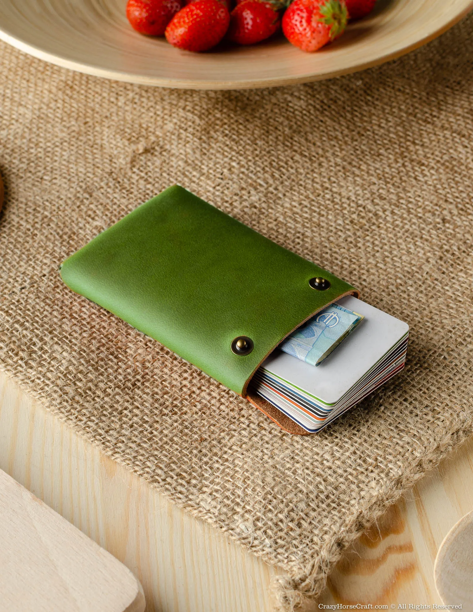 Minimalist leather wallet/card holder | Alpine Green