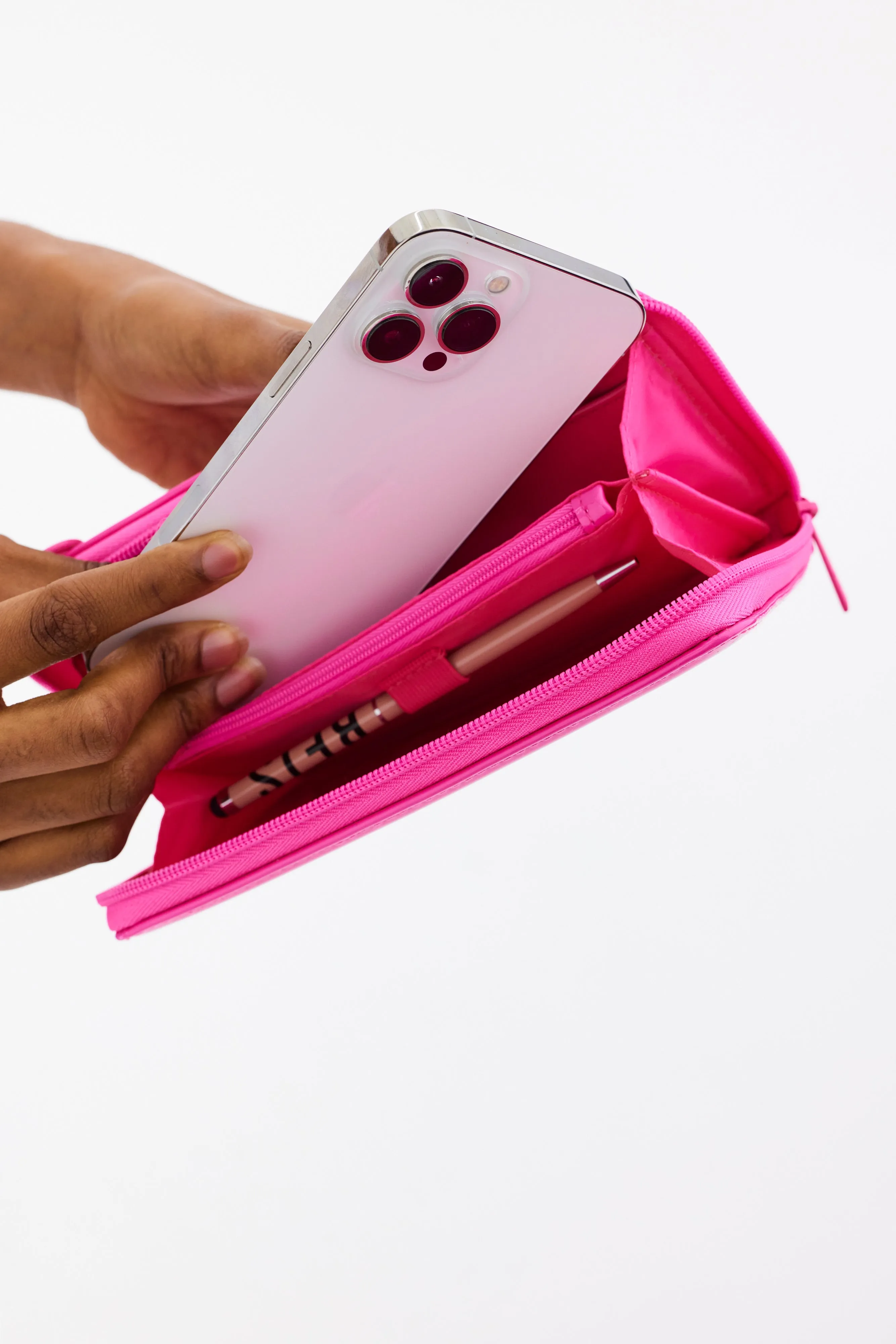 The Travel Wallet in Barbie Pink